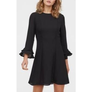 Fluttery sleeve H&M black dress